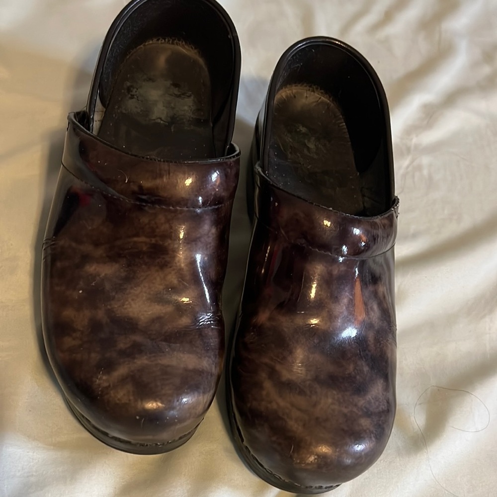 Dansko clogs 39